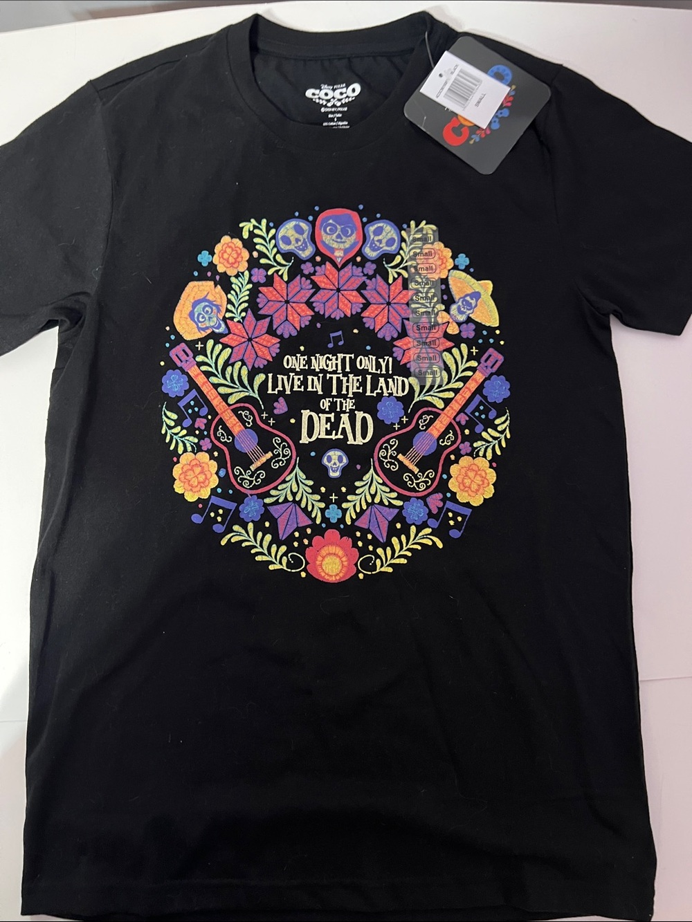 DISNEY Pixar Black 'Live in the Land of the Dead' Graphic T‑Shirt
Size Small